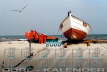 Fischerboot-amStrand_50x75-3626x2422 Kopie